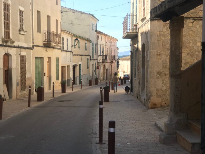 Imatge de l'itinerari urbà a Campanet