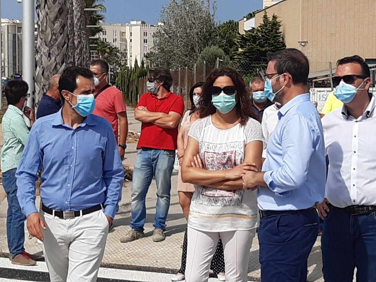 La presidenta, Catalina Cladera, el conseller de Mobilitat i Infraestructures, Iván Sevillano, el batle de Palma, José Hila i el regidor de Mobilitat de Palma, Francesc Dalmau