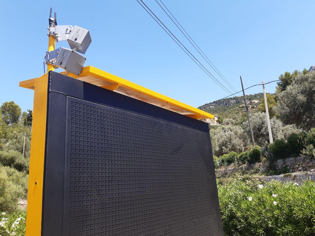El Departamento de Movilidad e Infraestructuras instala la primera estación móvil de aforos para controlar los accesos a cala Deià