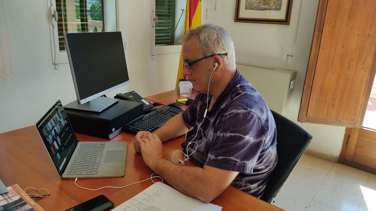 El conseller Jaume Alzamora en un moment de la reunió.