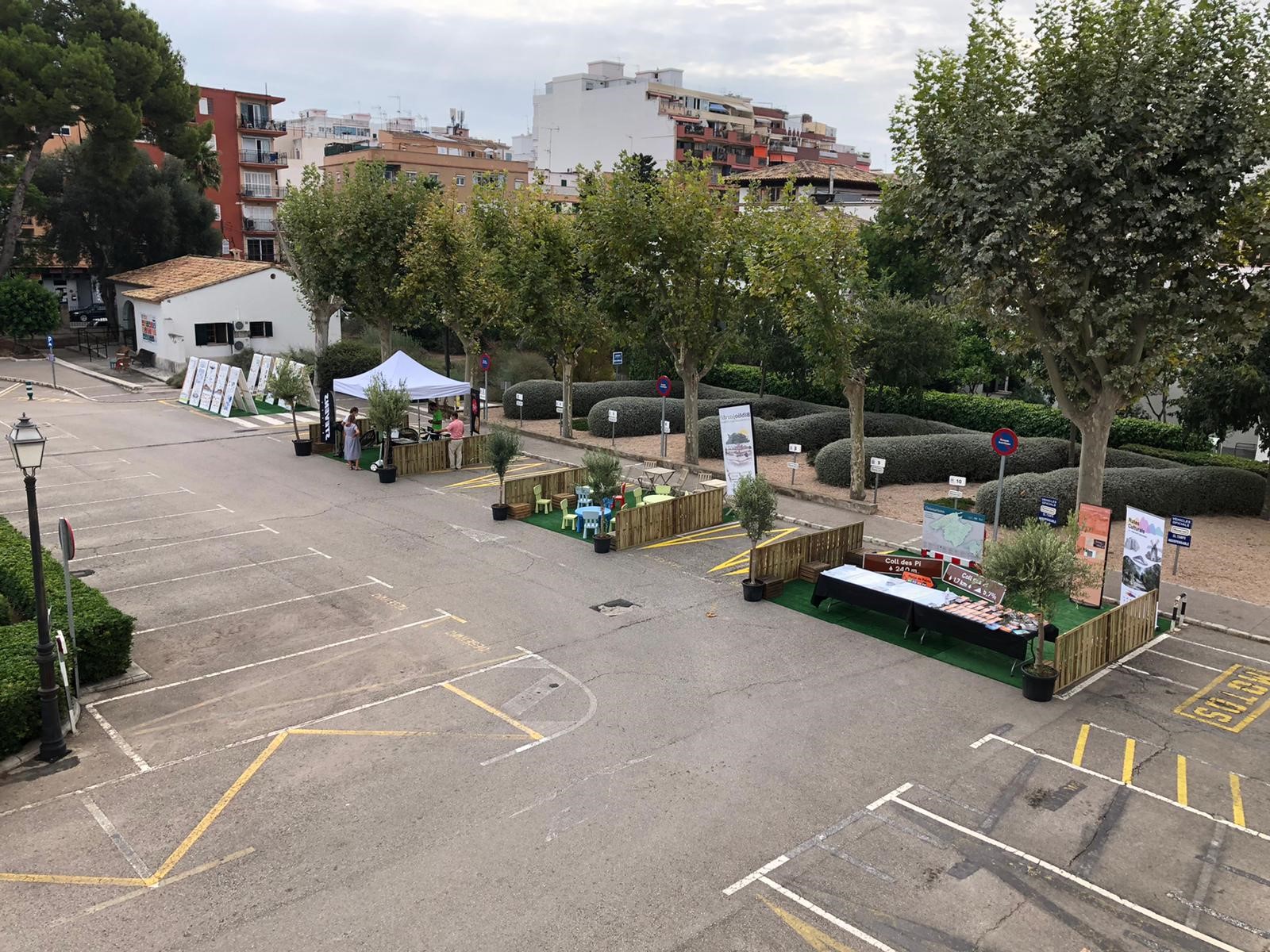 El Departament de Mobilitat i Infraestructures celebra el Park(ing) Day.