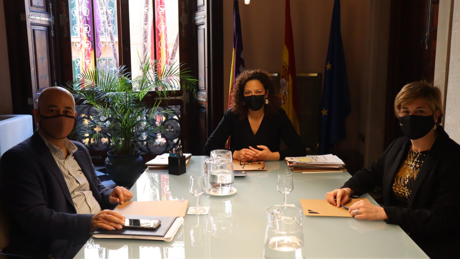 Reunió amb Antoni Salas, president de la FELIB, i Neus Serra, secretària general
