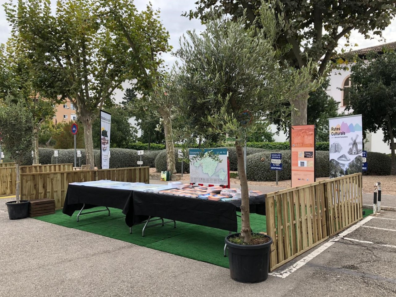 El Departament de Mobilitat i Infraestructures celebra el Park(ing) Day.