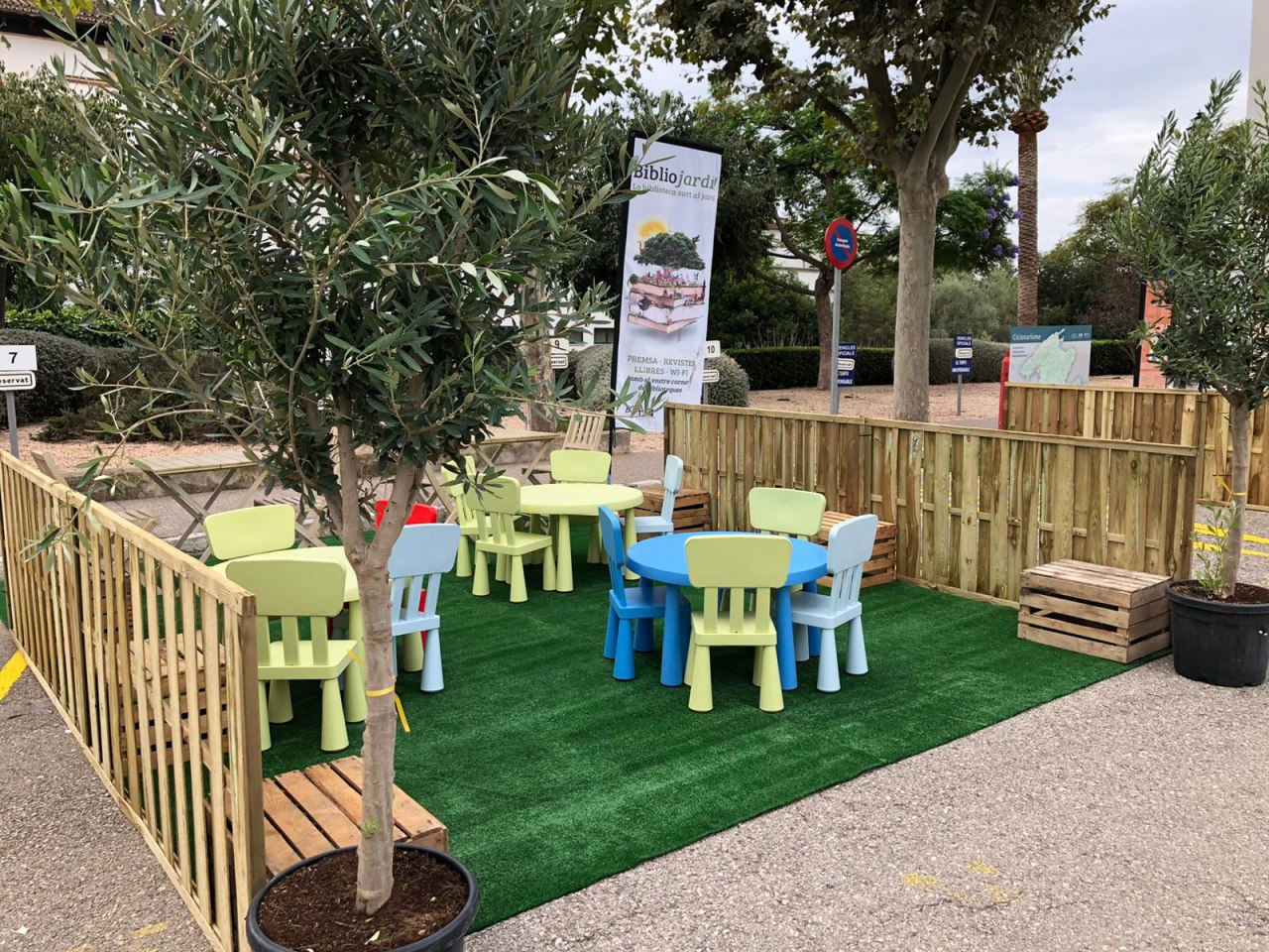 El Departament de Mobilitat i Infraestructures celebra el Park(ing) Day.