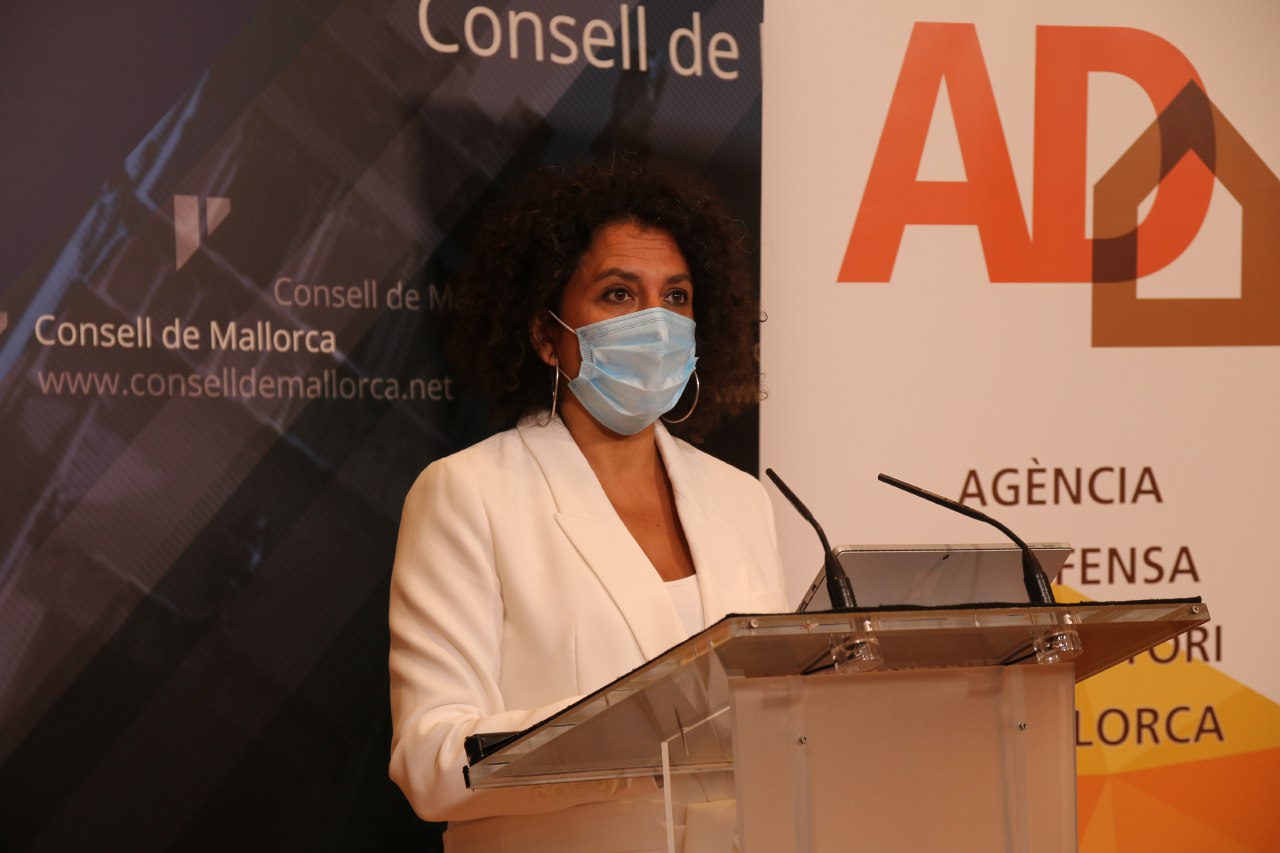 La consellera de Territori Maria Antònia Garcías.