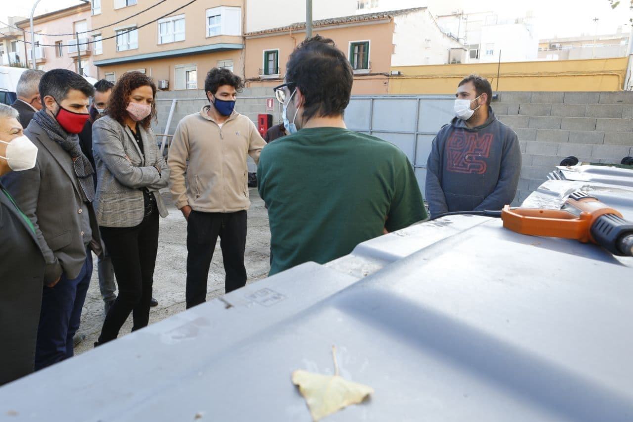 La presidenta Cladera i el conseller de Juan visiten Mater Misericordiae.