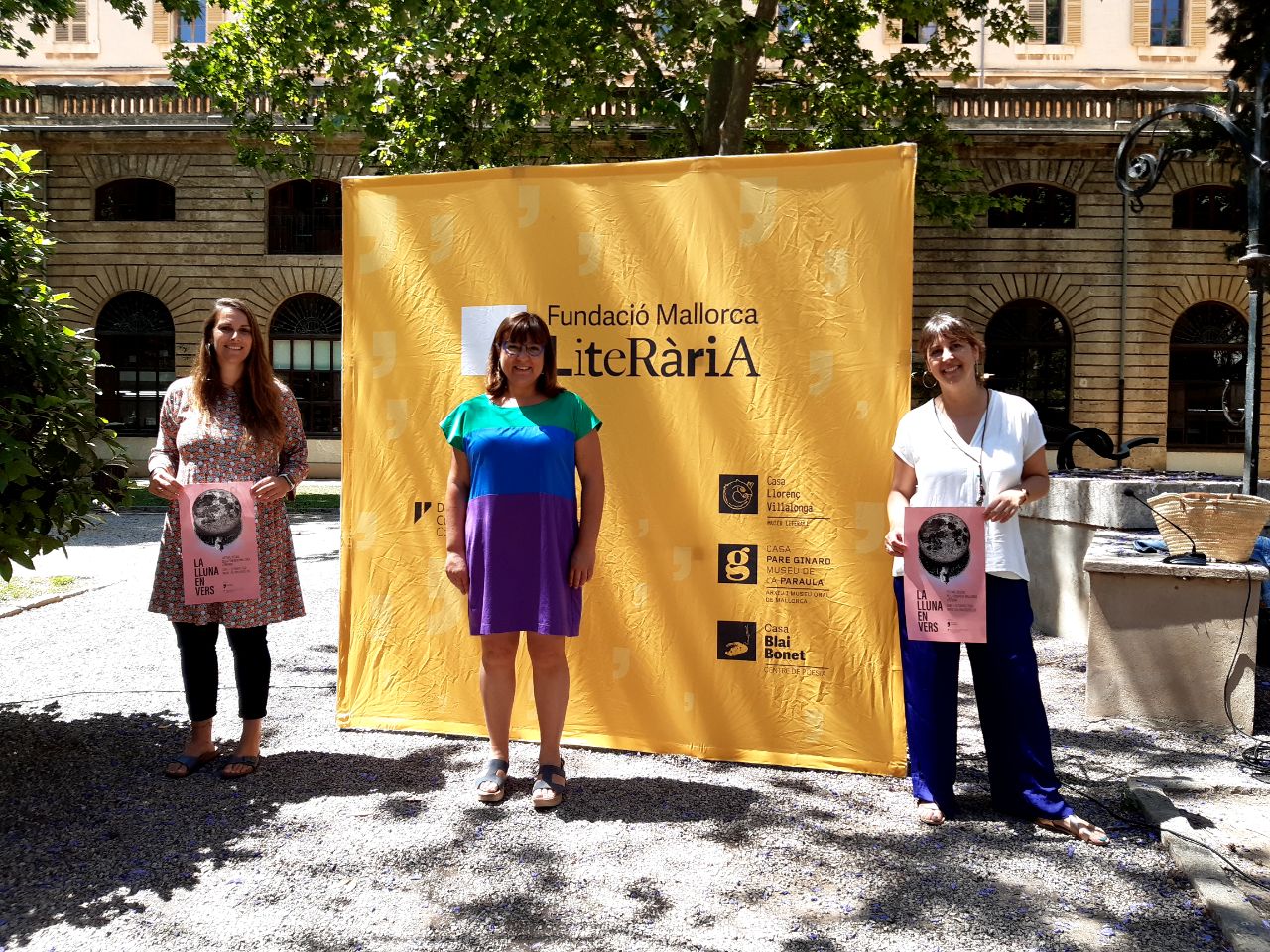 Presentació de La Lluna en Vers