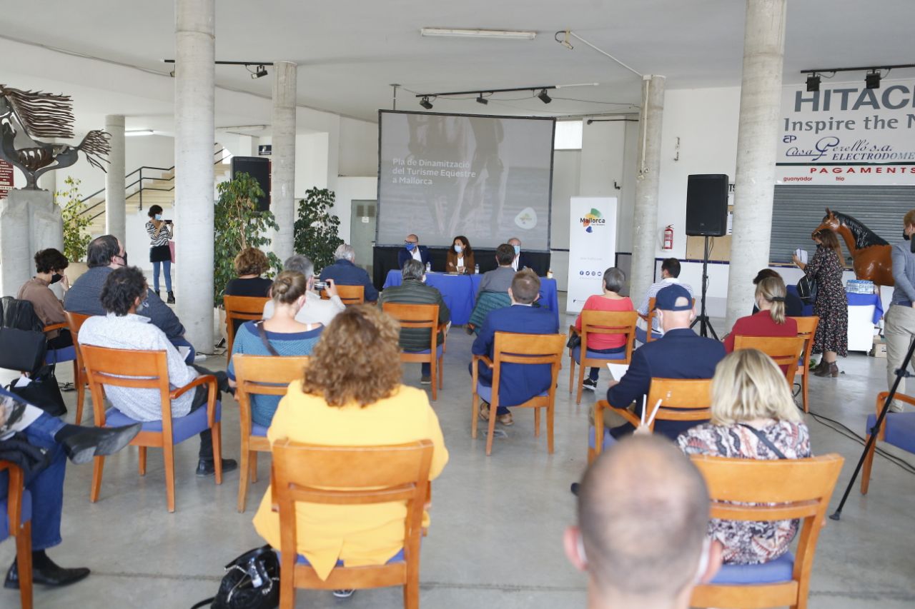 La Fundació Mallorca Turisme ha duit a terme una anàlisi del sector del cavall que servirà com a base per posar en marxa la promoció del nou producte turístic.