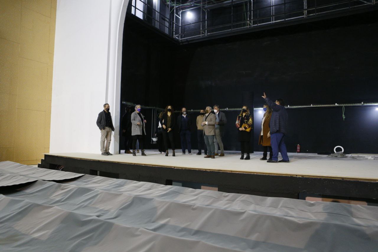 Visita a les obres de reforma del Teatre Principal d'Inca.