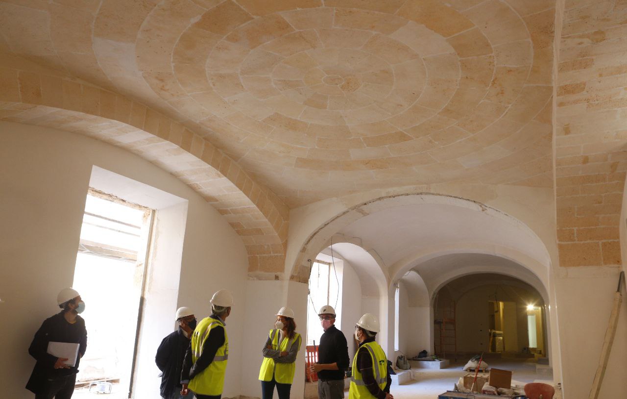 Visita a les obres de rehabilitació del Centre Cultural la Misericòrdia.
