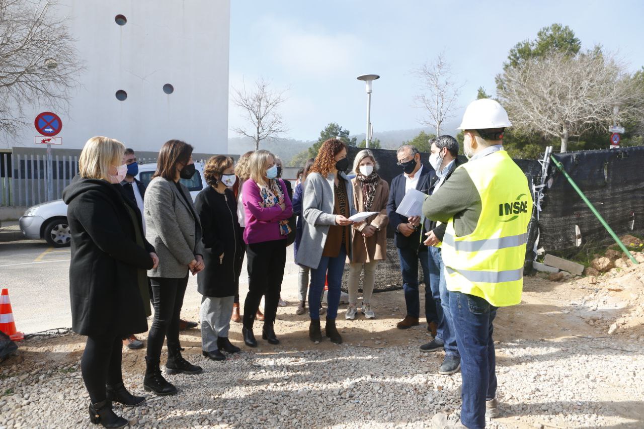 Visita a les obres del futur centre de dia municipal per a persones majors de Palmanova.