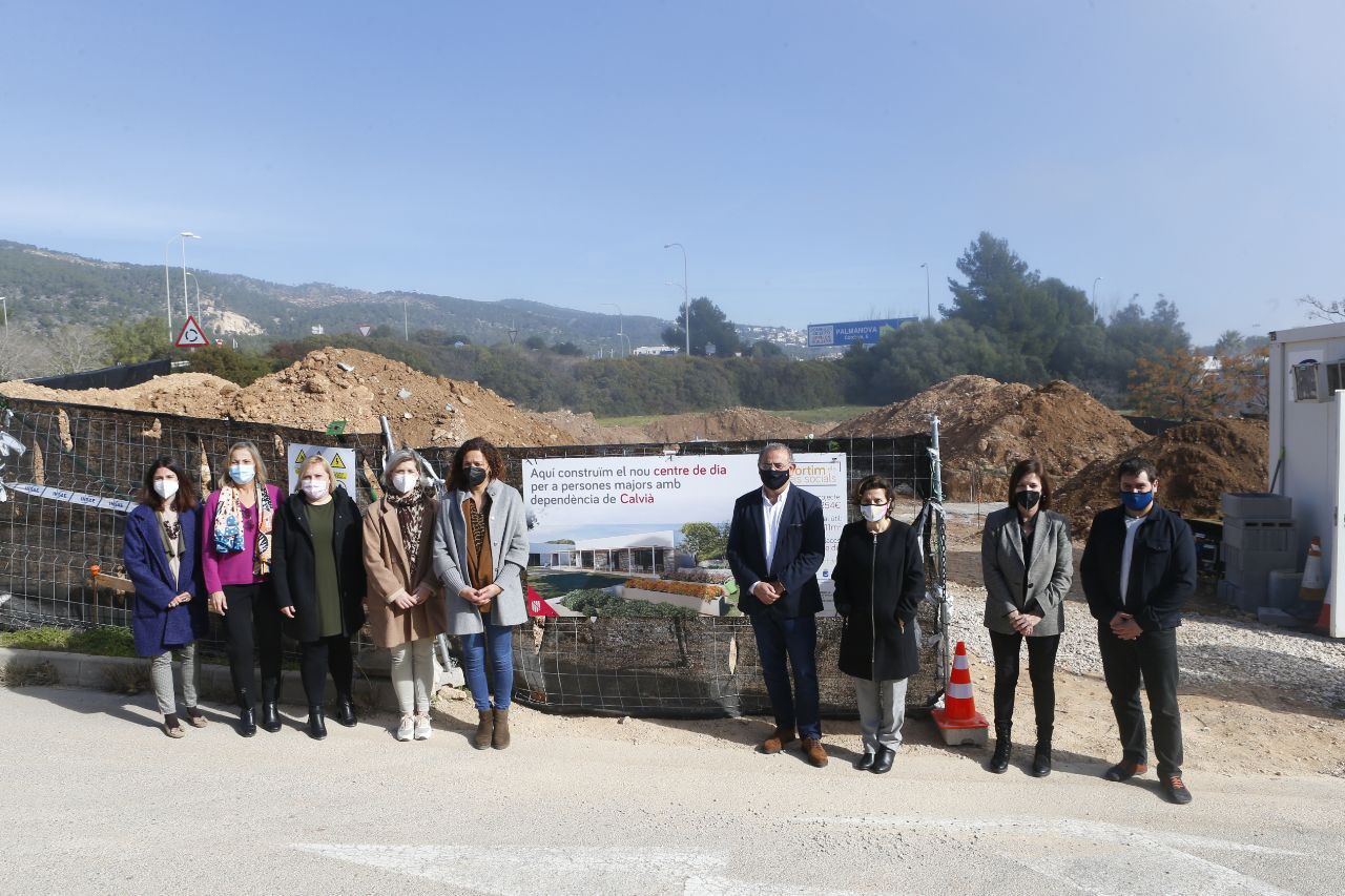 Visita a les obres del futur centre de dia municipal per a persones majors de Palmanova.