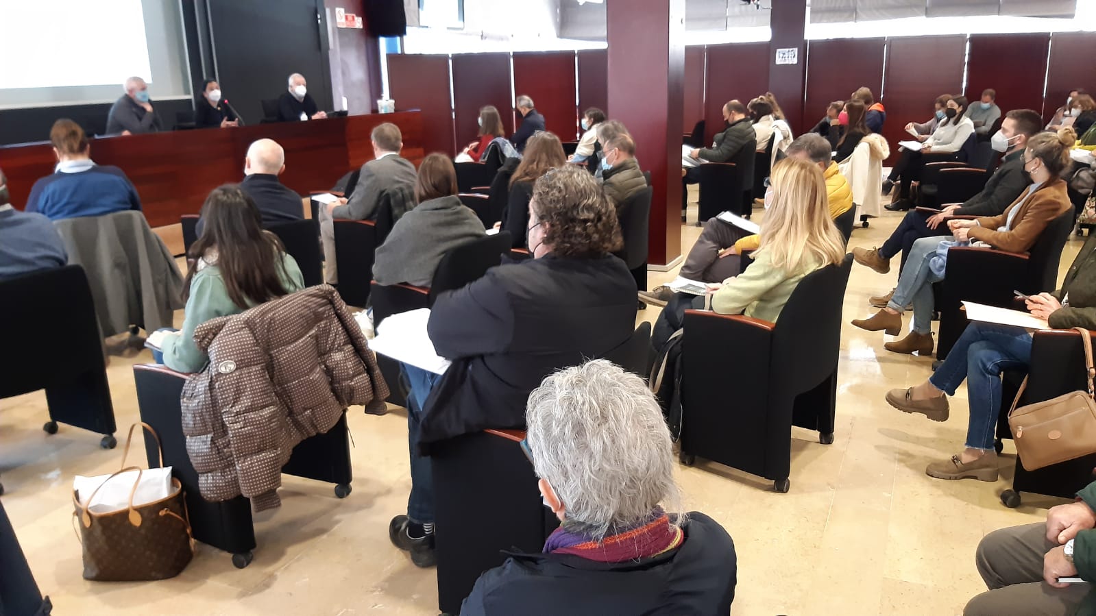 Presentación del nuevo visor del planeamiento urbanístico en las jornadas sobre la modificación del Plan Territorial.