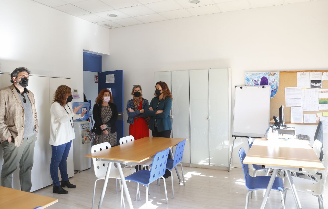 Visita a las dependencias de la Secció Terapèutica d'Infància i Família.