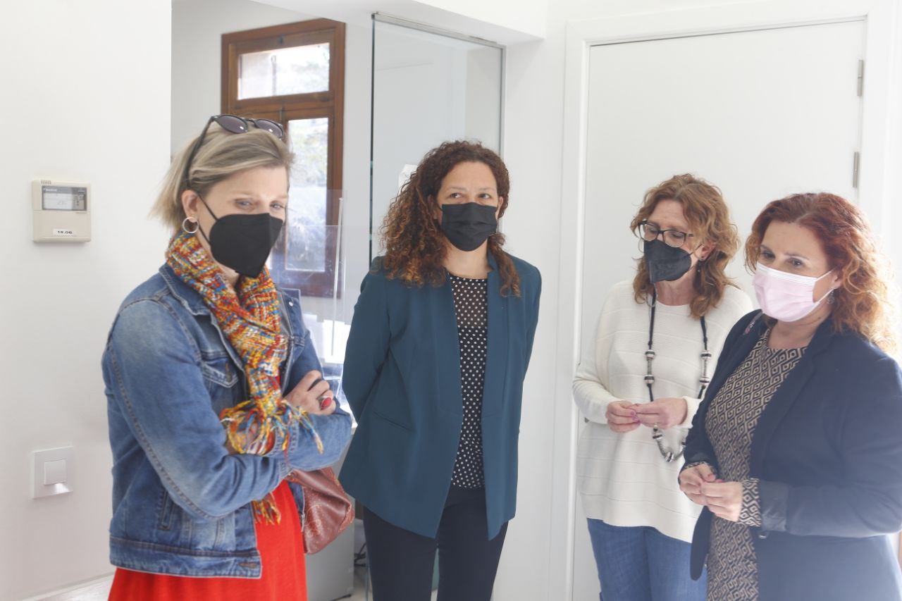 Visita a las dependencias de la Secció Terapèutica d'Infància i Família.
