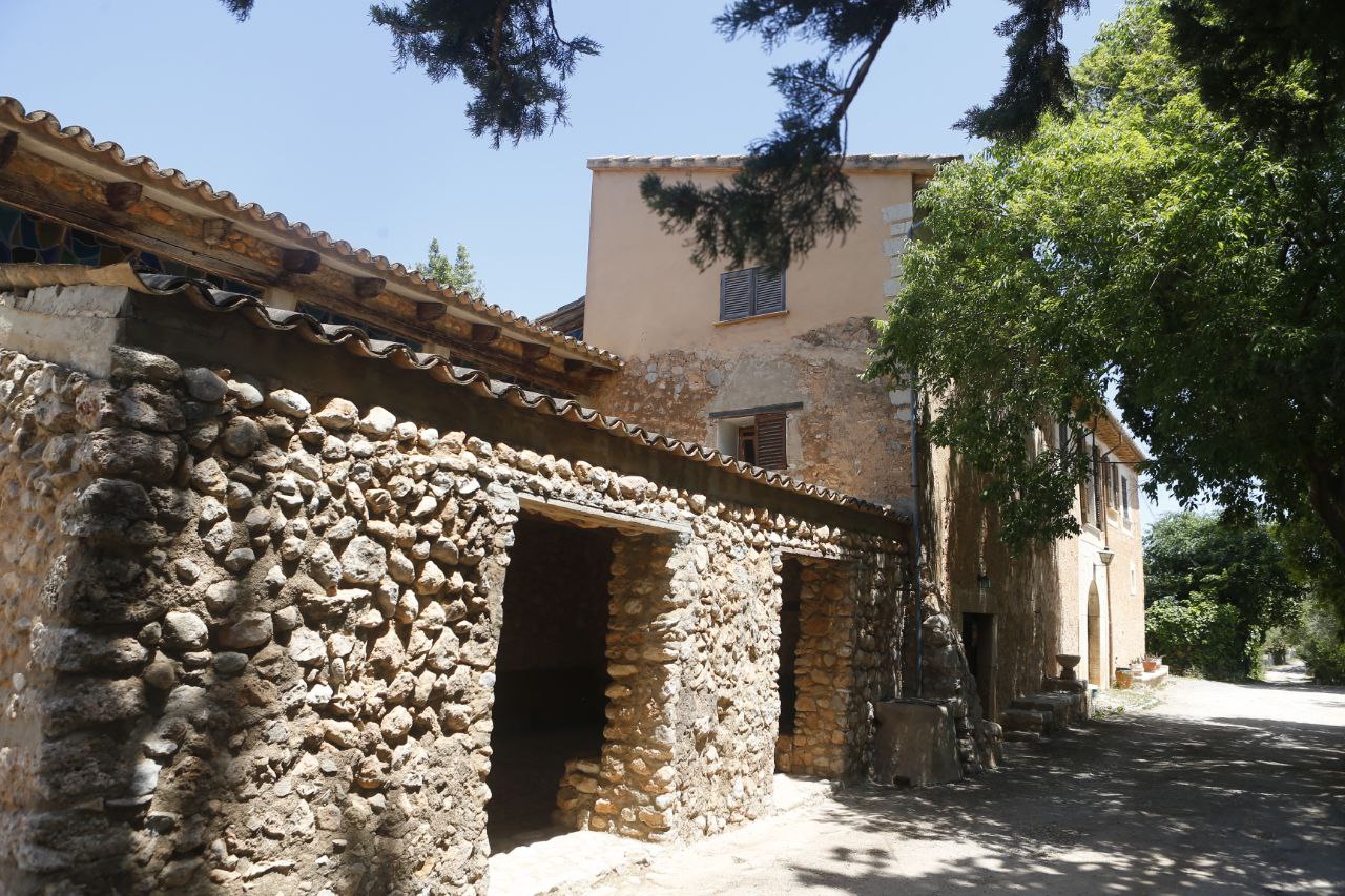 Visita a Binicanella.