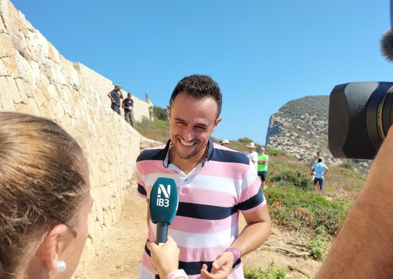 El conseller Iván Sevillano a la seva visita a sa Dragonera.