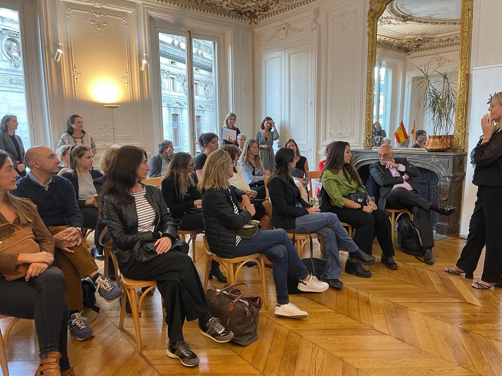 Presentació als mitjans de comunicació i a representants del sector turístic francès.