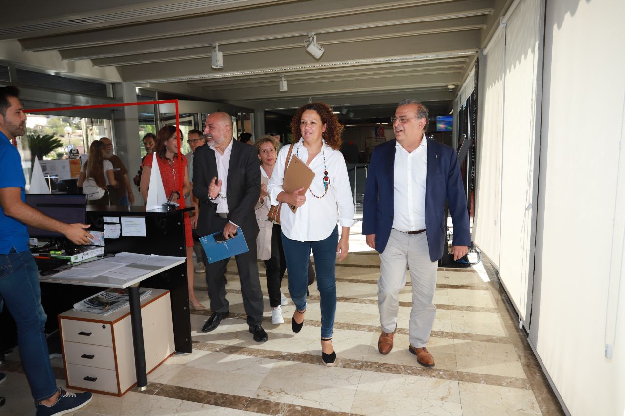 Reunión para hacer balance de la temporada turística y de la aplicación del Decreto ley contra el turismo de excesos en el municipio de Calvià.