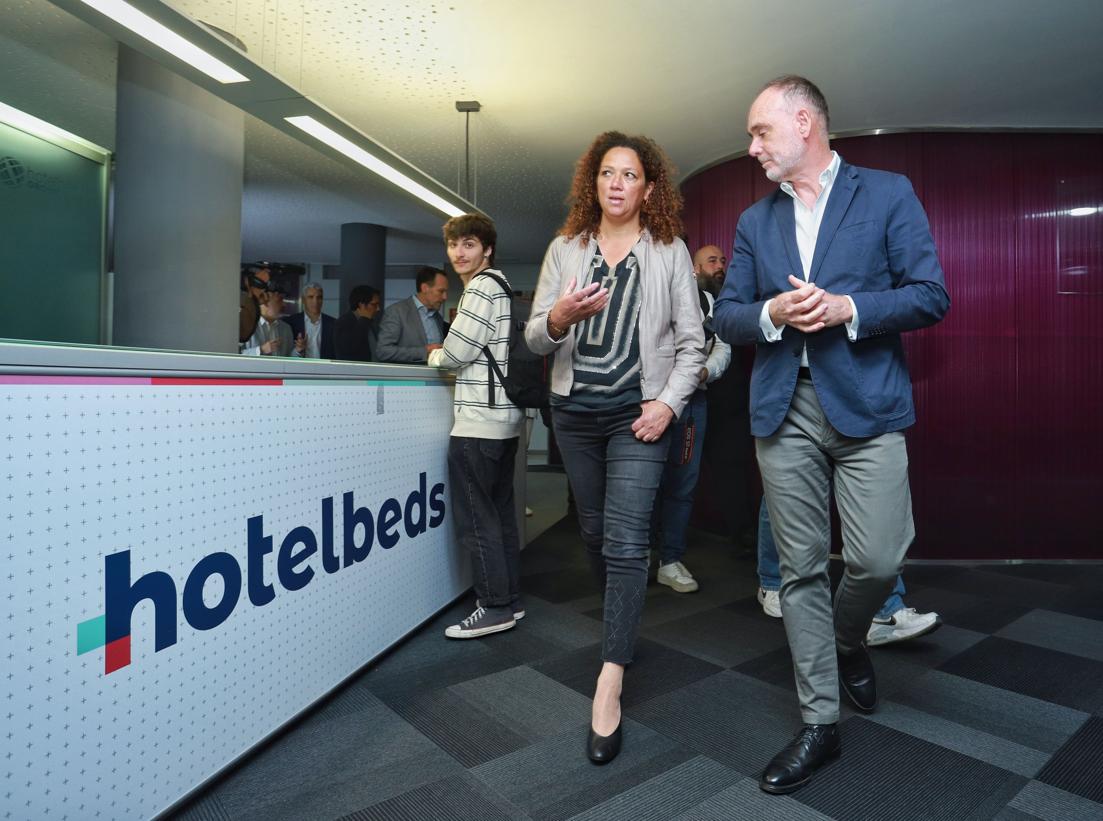 Visita a Hotelbeds.