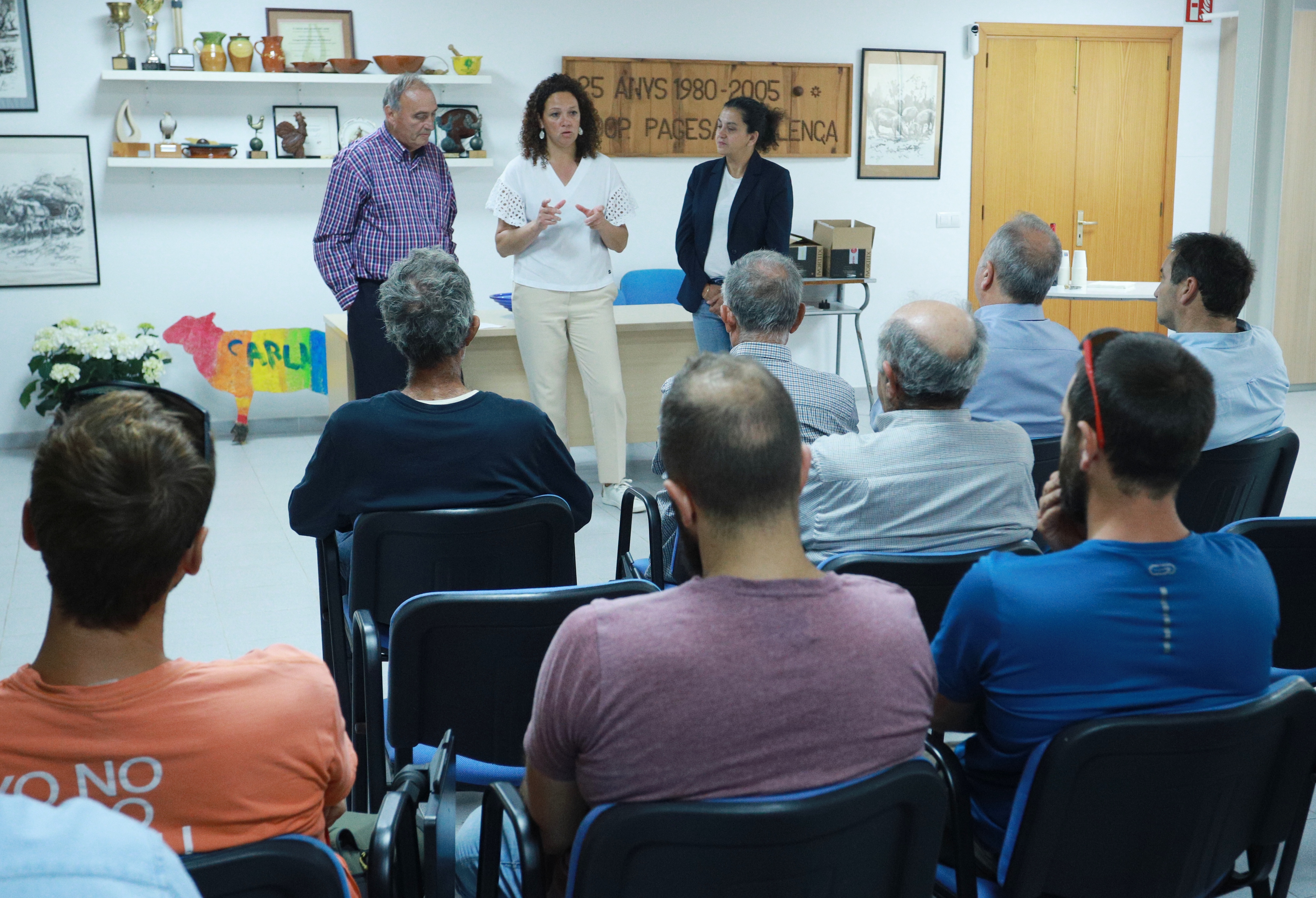 Visita a la Cooperativa de Pollença.