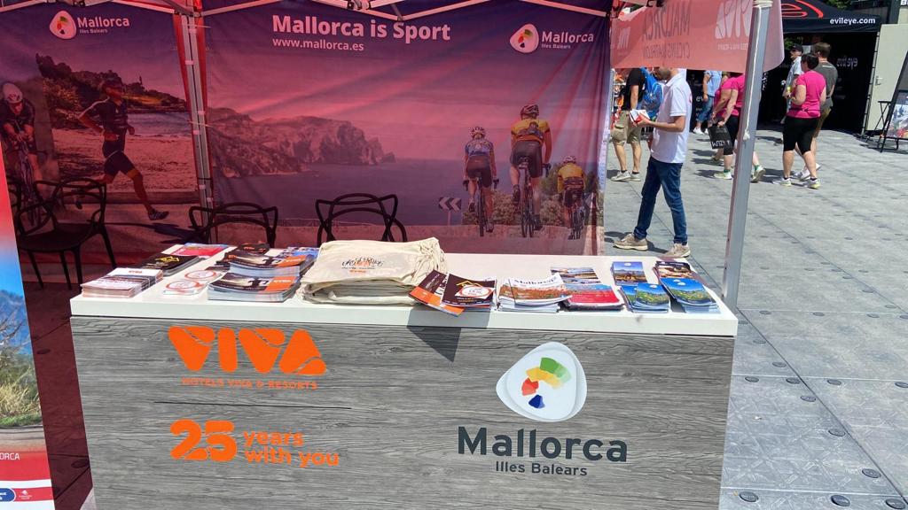L'estand de Mallorca Turisme a la Challenge Roth 2023.