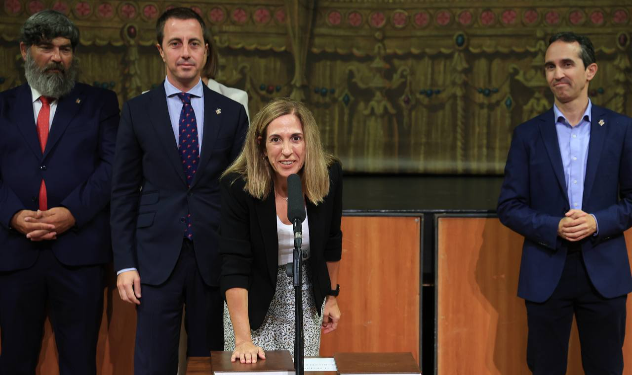 Toma de posesión de los nuevos funcionarios del Consell de Mallorca.