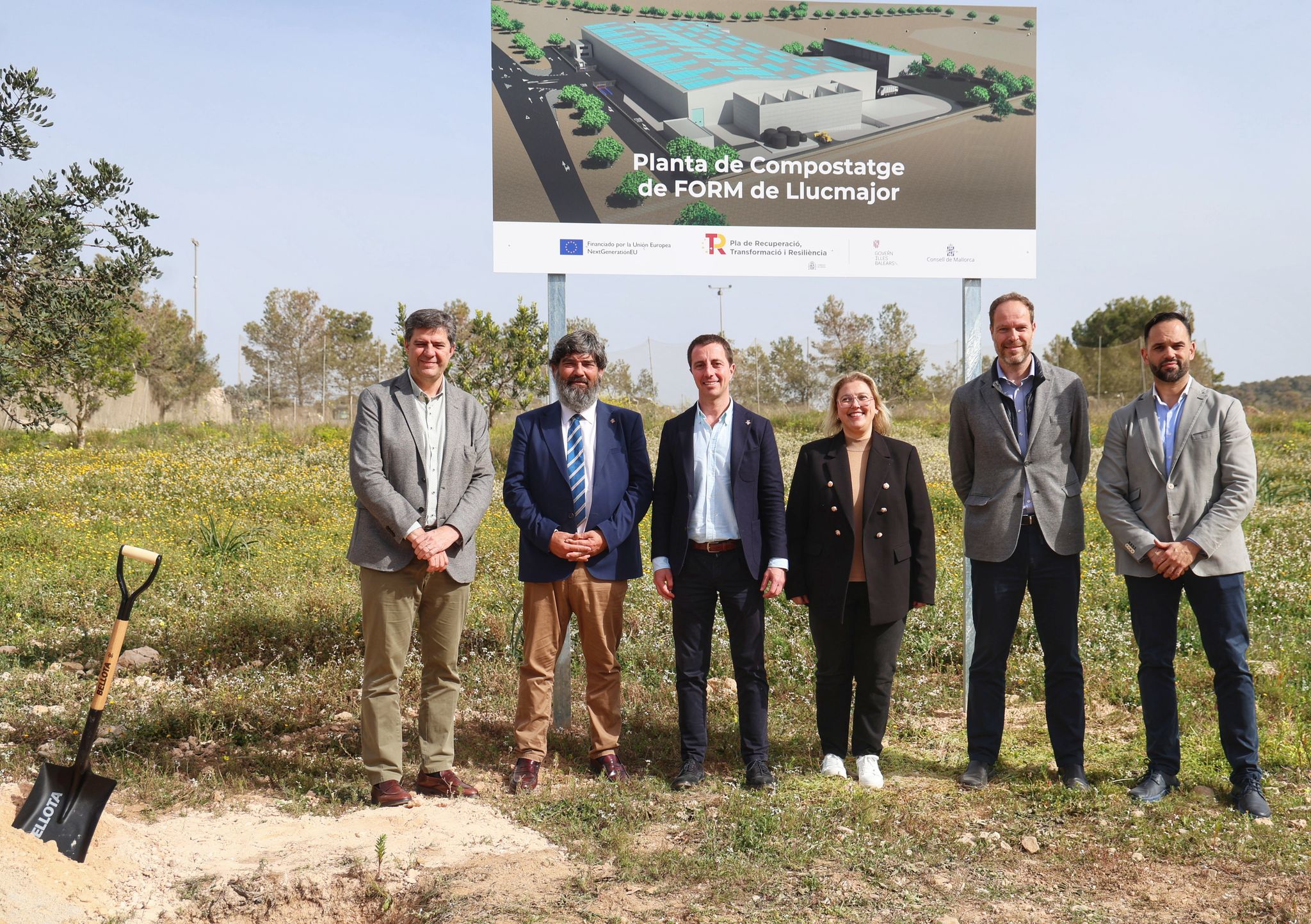 Colocación de la primera piedra de la Planta de compostaje de Llucmajor.