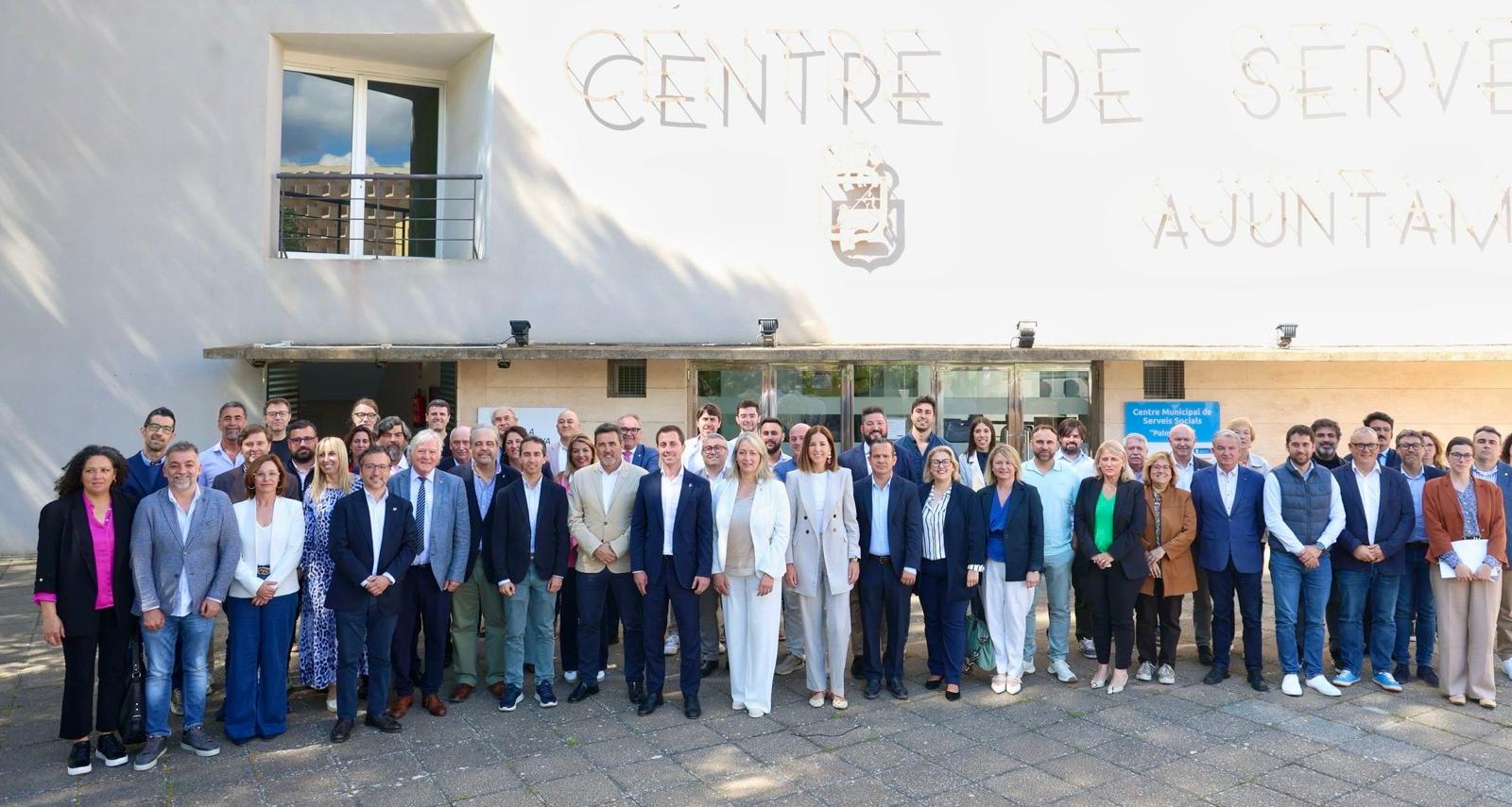 Asamblea de Alcaldes y Alcaldesas.