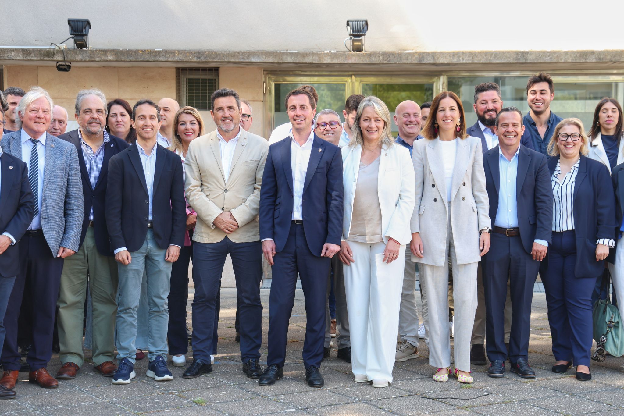 Asamblea de Alcaldes y Alcaldesas.