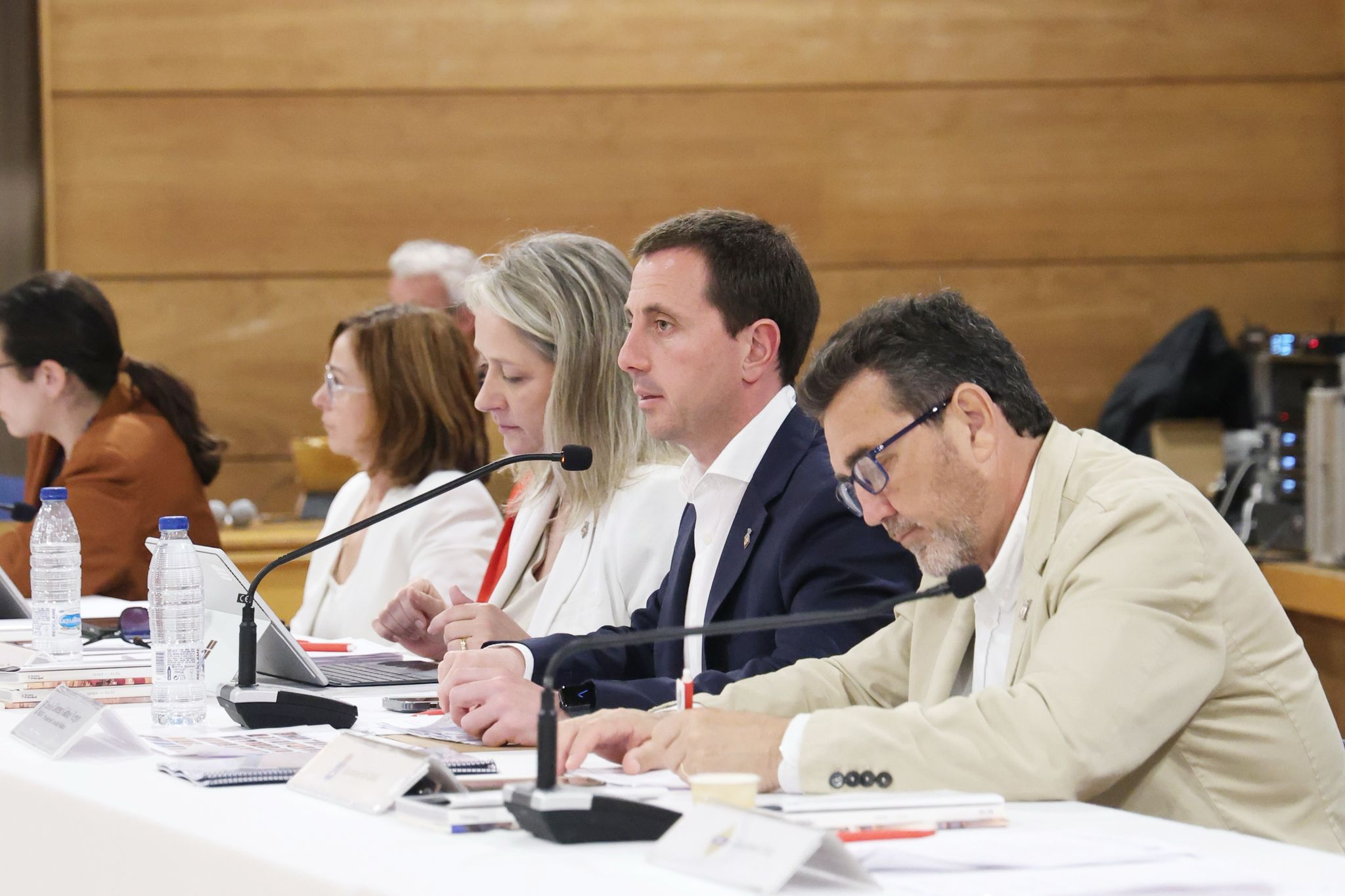Asamblea de Alcaldes y Alcaldesas.