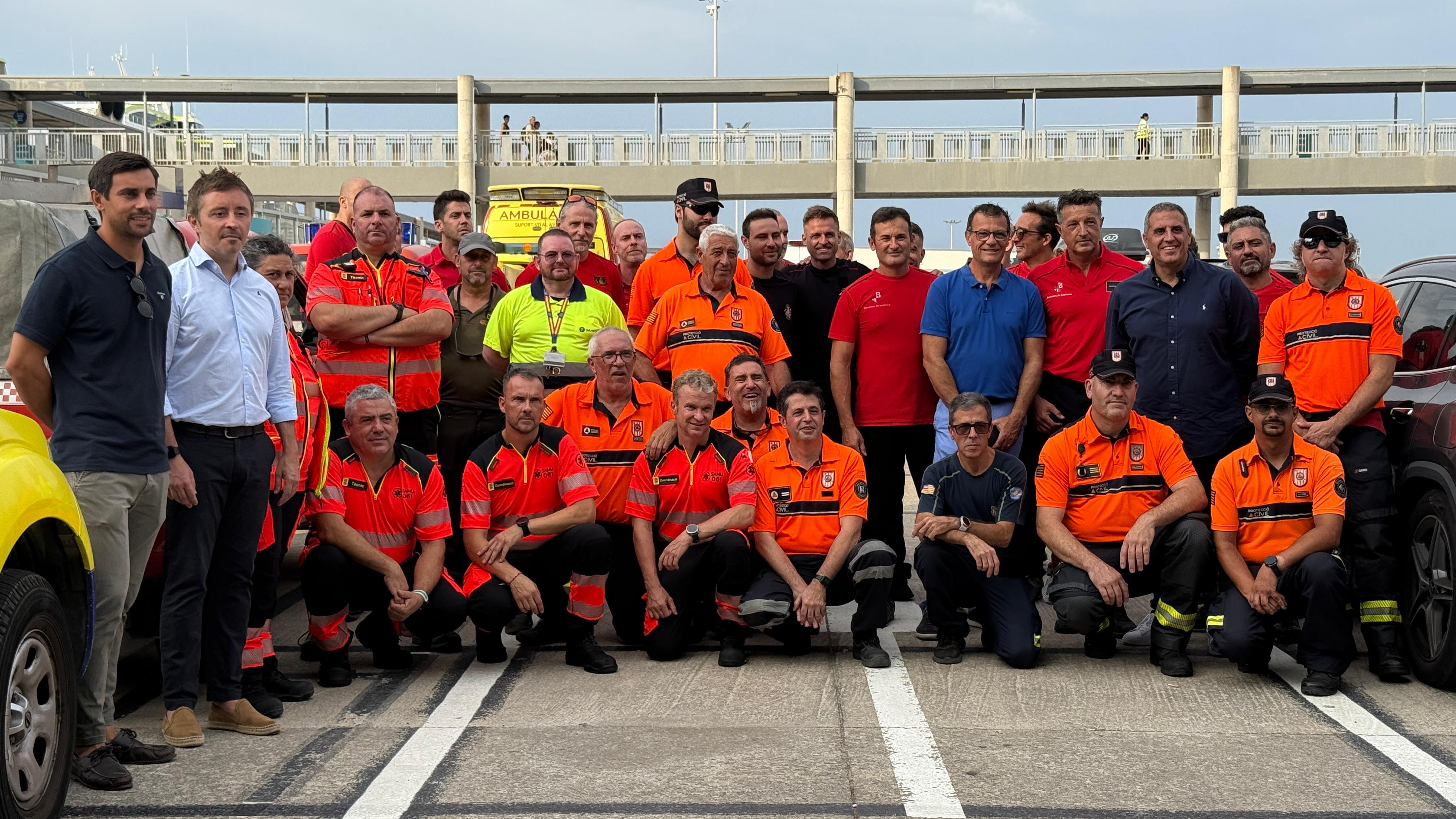 Los Bomberos de Mallorca voluntarios con el dispositivo de ayuda que el Govern de les Illes Balears desplazará a Castilla y León.