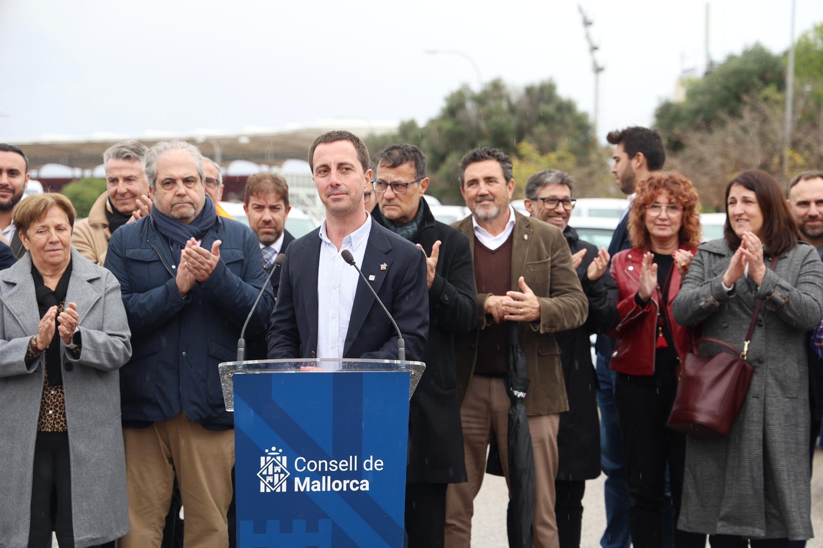 El Consell de Mallorca entrega 53 vehículos polivalentes para actuaciones de emergencia a todos los ayuntamientos de la Part Forana.