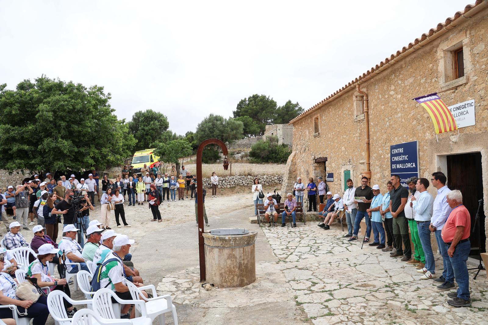 Inauguració del Centre Cinegètic Sa Mola a Manacor.