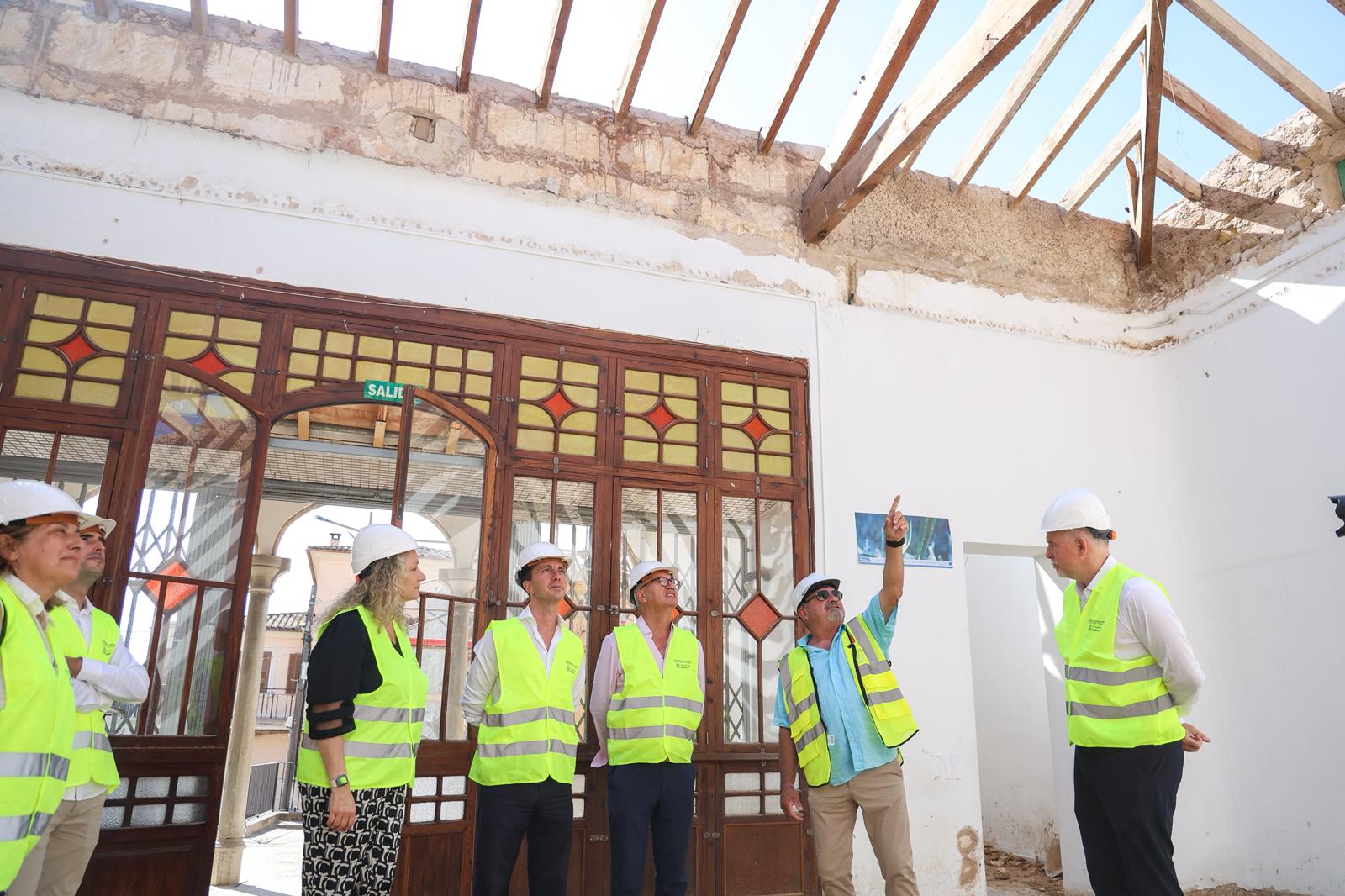 Visita als diferents projectes que es duen a terme a Sant Joan mitjançant el Pla d'Obres i Serveis 2024/2025.