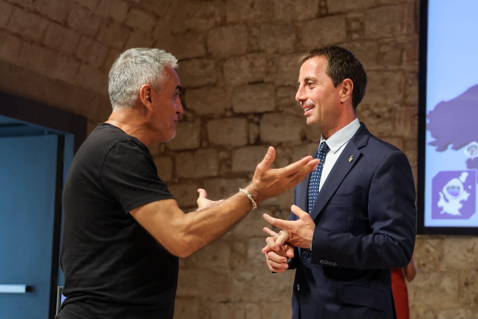El presidente Galmés durant la presentación del proyecto Mallorca Digitalizada y Realidad Aumentada.