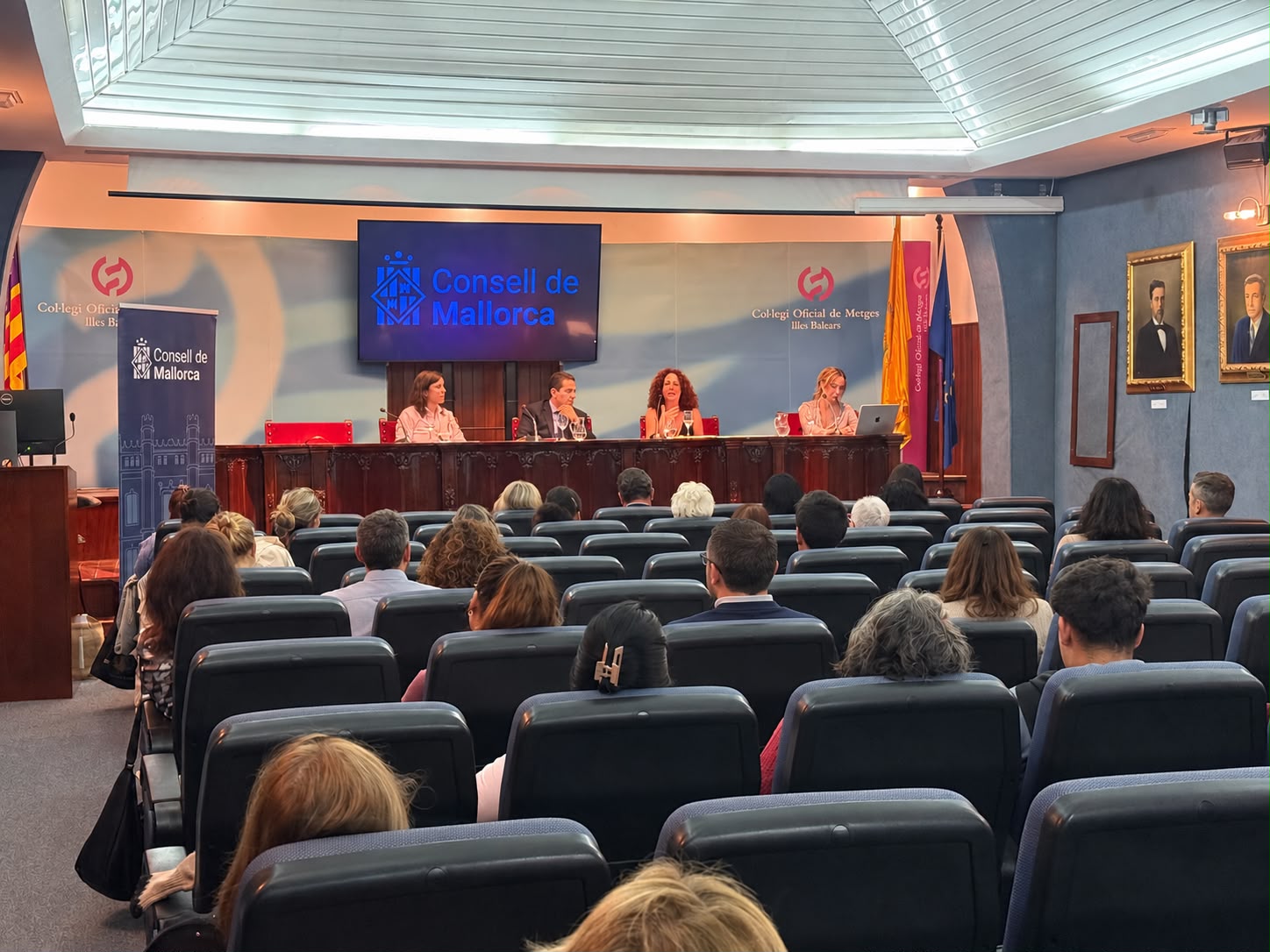 Primera conferència del cicle <em>Endinsa’t en les teves emocions</em>.