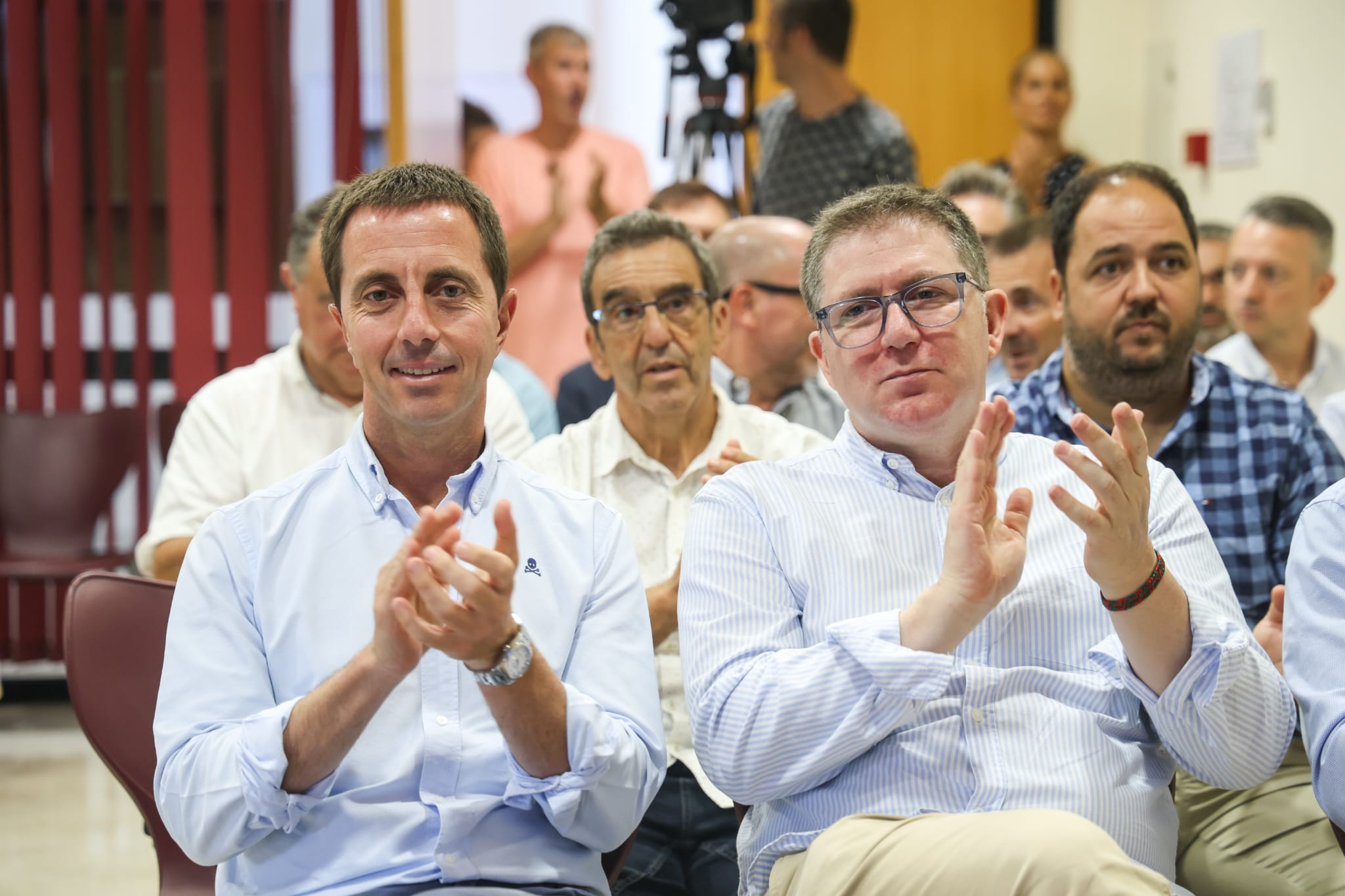 Imatge del president i del conseller de Turisme a l'acte 