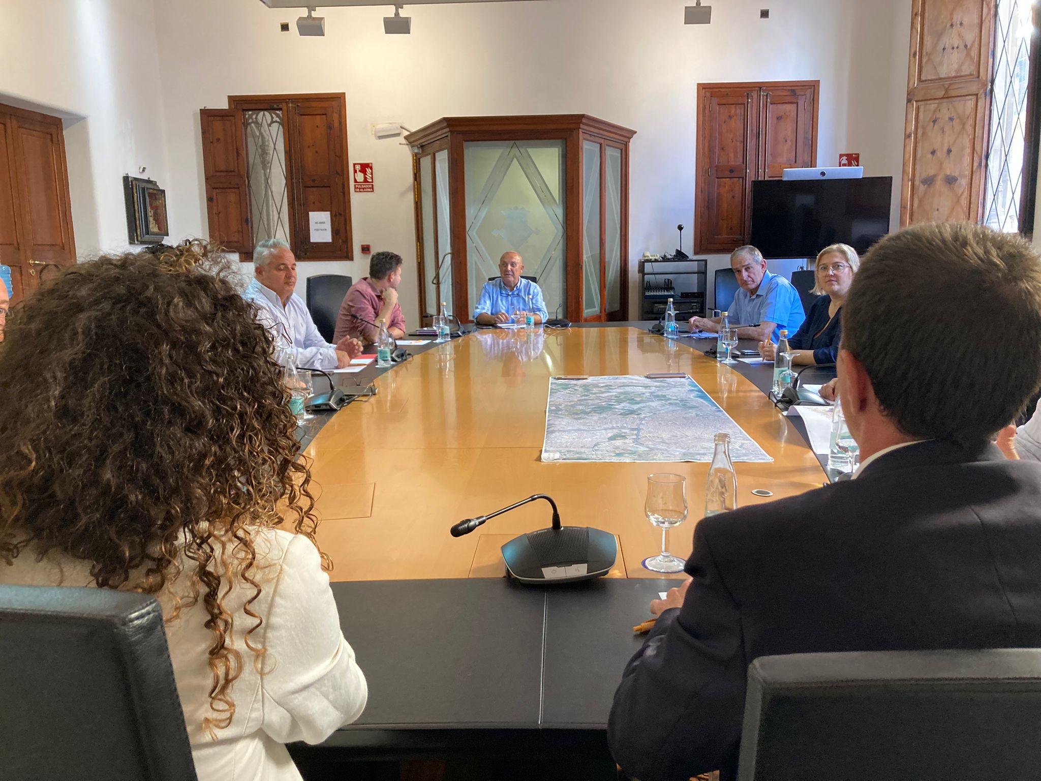 Imagen del encuentro entre el Consell, Govern y ayuntamientos.