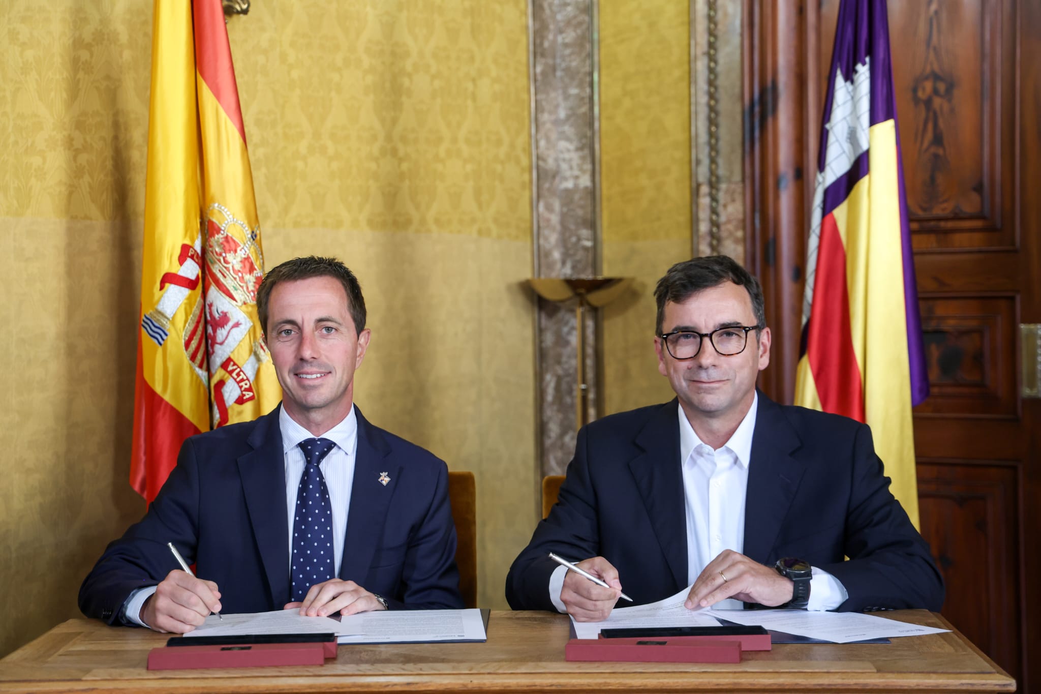 El president Galmés amb Miguel Pardo (Transmed).