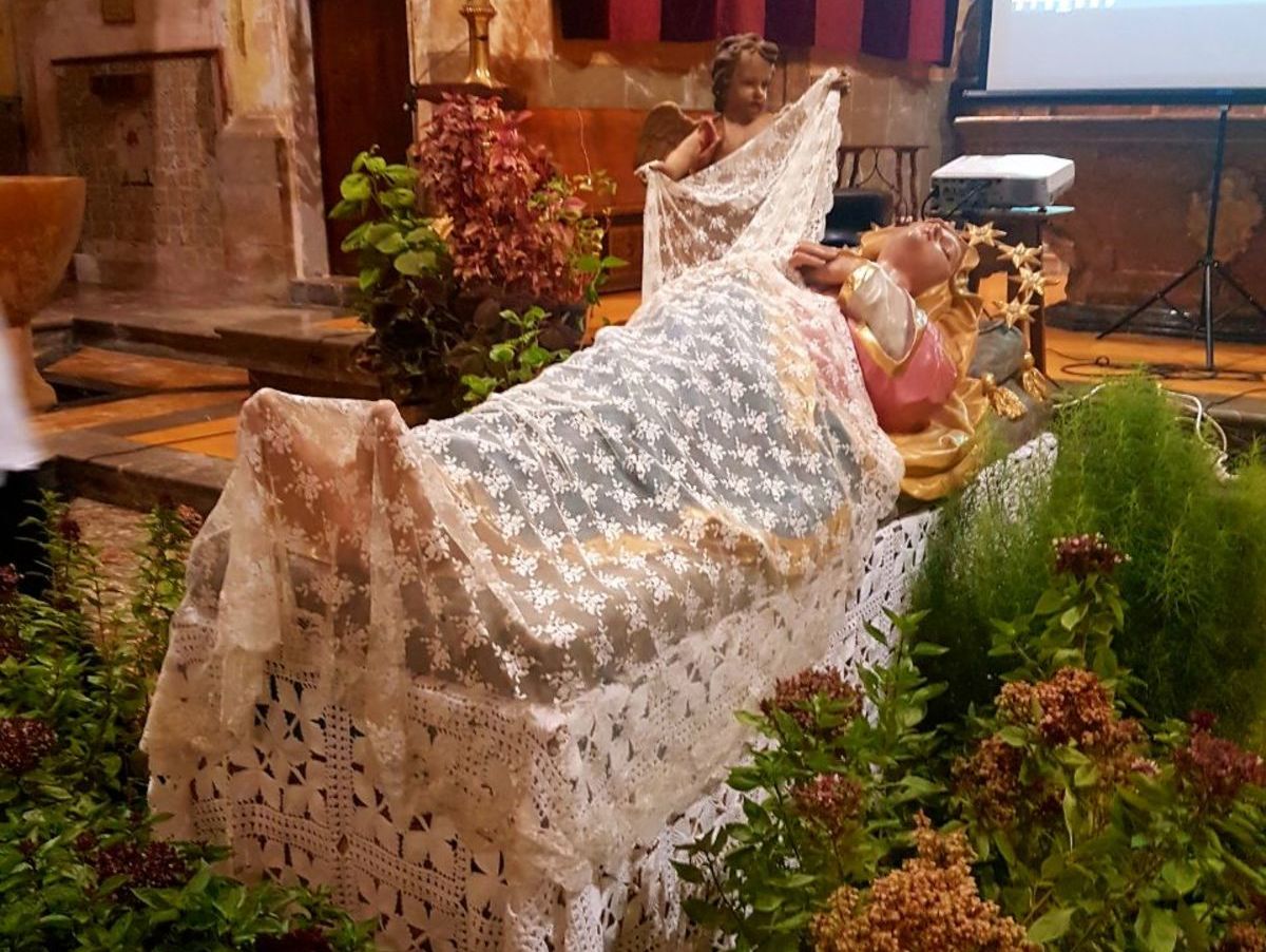 La Virgen.
