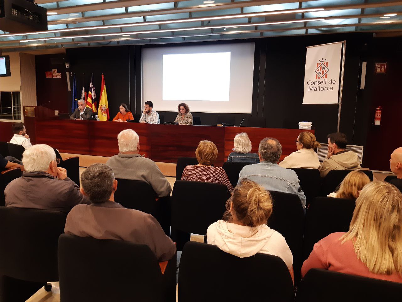 Presentació projecte definitiu de l’àrea recreativa de Can Canut als veïnats de Can Garriga