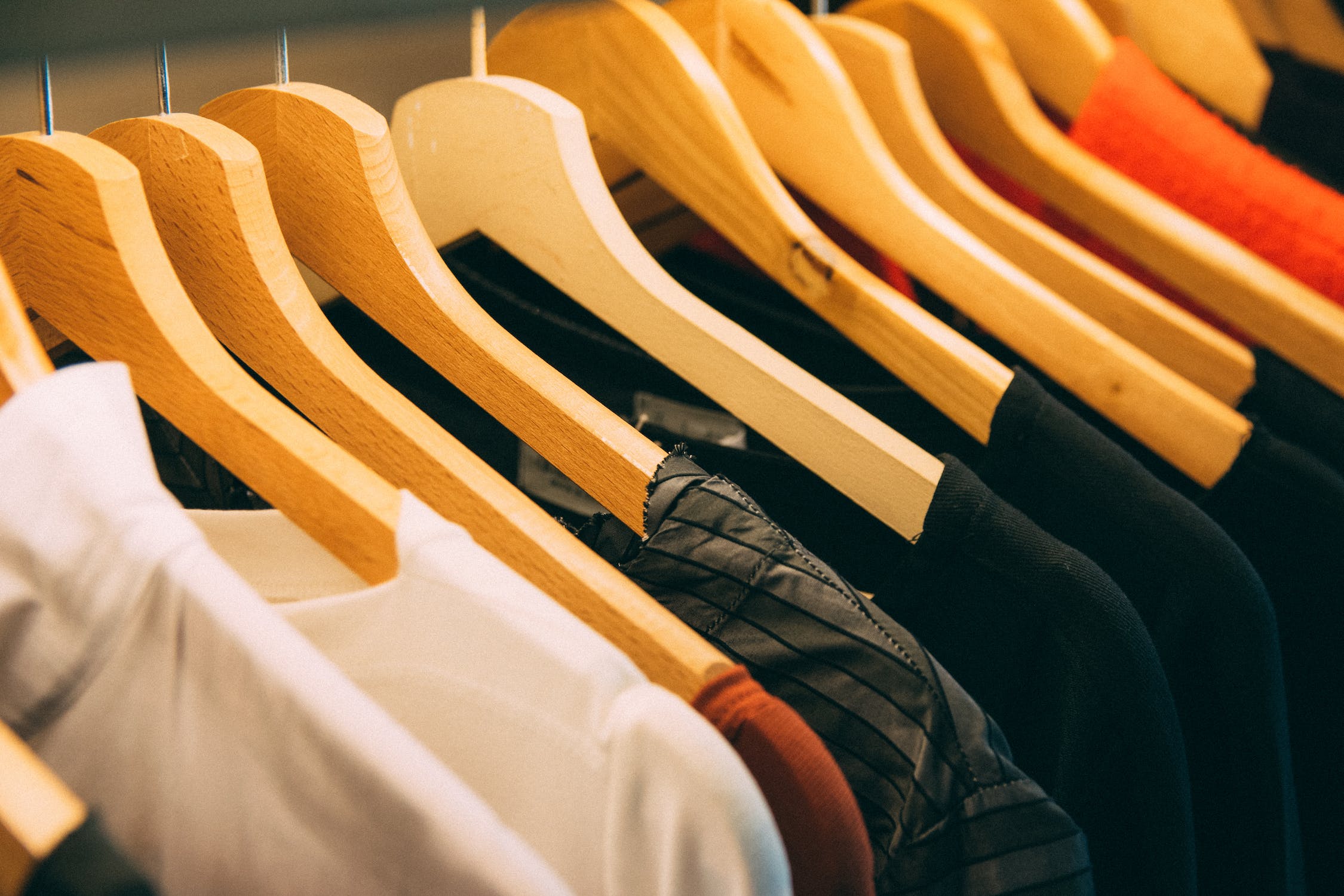 «Moda circular i sostenible. Generar residus és antiquat!»