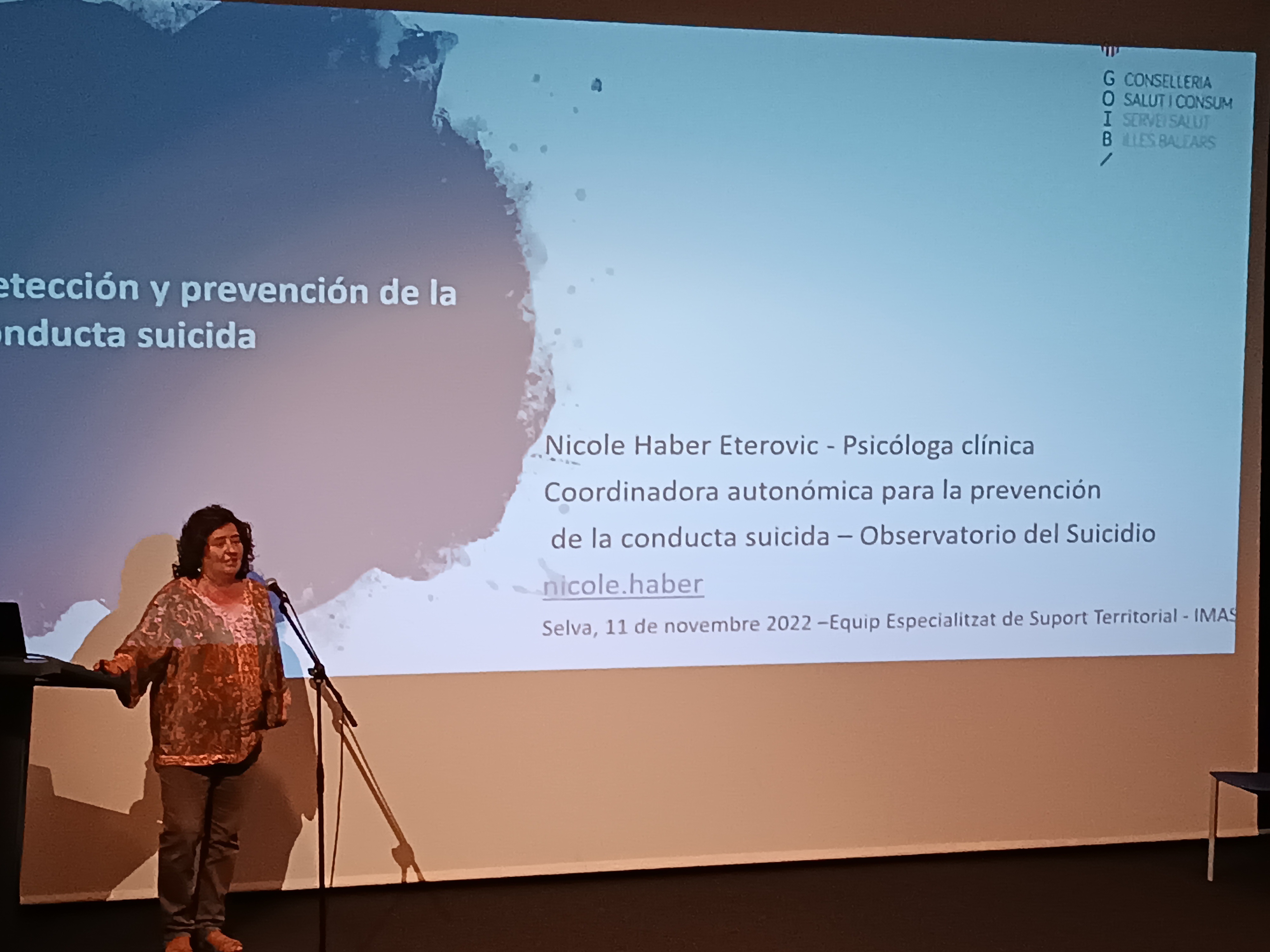 La responsable de l’Observatori del Suïcidi i coordinadora Autonòmica de Prevenció de la Conducta Suïcida, Nicole Haber, ha estat l'encarregada d'impartir la formació. 