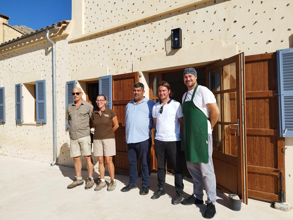 Pedro Bestard ha visitat les instal·lacions de Galatzó acompanyat del director insular de Medi Ambient, Luis Rubí. 