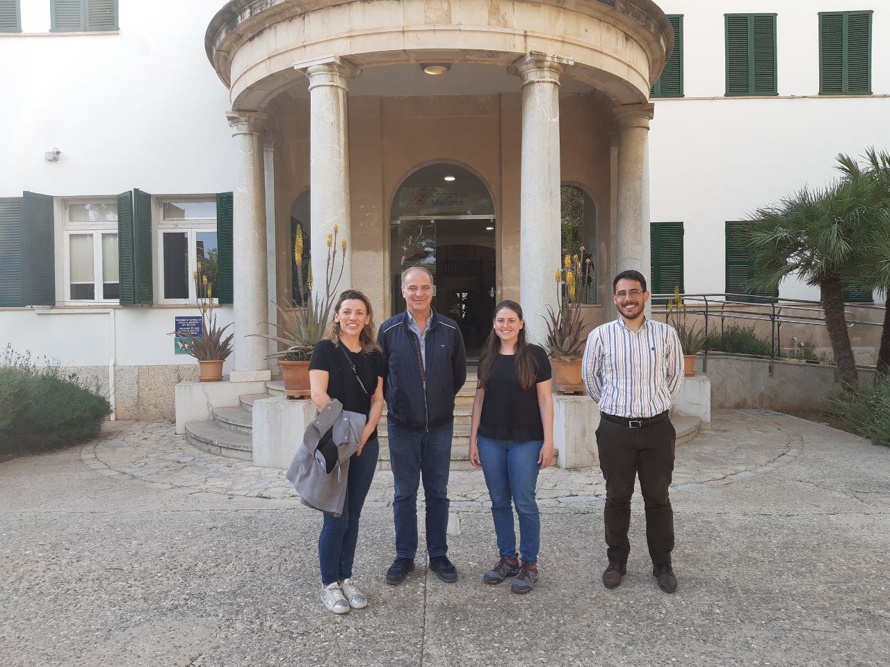 (De izquierda a derecha) Aina Lluïsa Moyà, presidenta del Mercat Municipal de Palma, Toni Fuster, presidente de PIMECO, Aurora Ribot, vicepresidenta del Consell de Mallorca y consellera de Sostenibilitat i Medi Ambient, y Juan Carrasco, director insular de Residus.