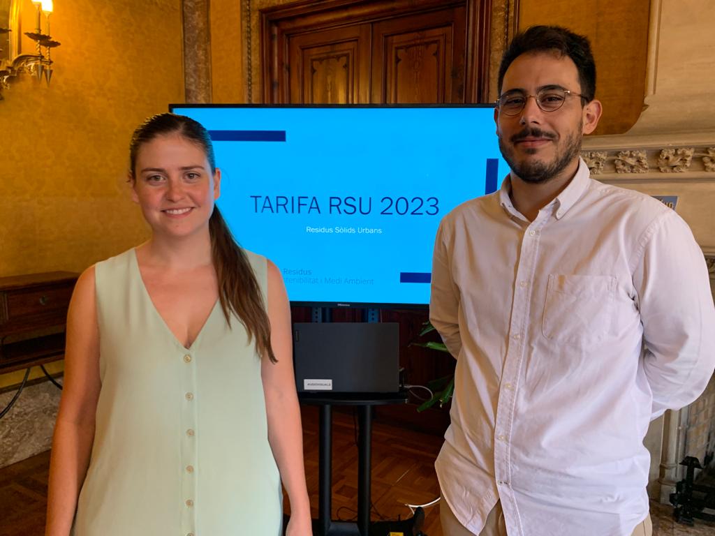 La vicepresidenta del Consell de Mallorca i consellera de Sostenibilitat i Medi Ambient, Aurora Ribot i el director insular de Residus, Juan Carrasco