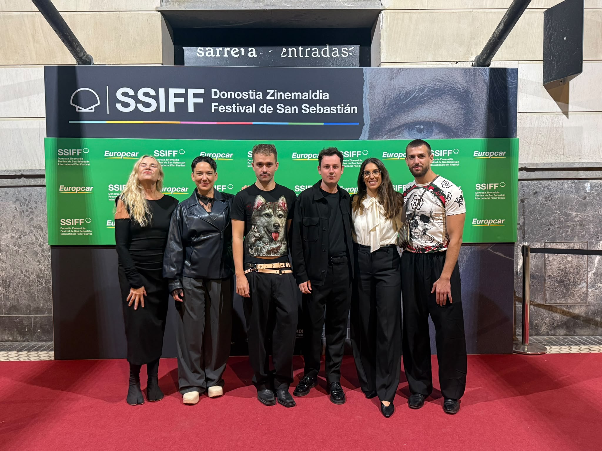 Imágenes del Festival de Cine de San Sebastián con el equipo mallorquín de La carn