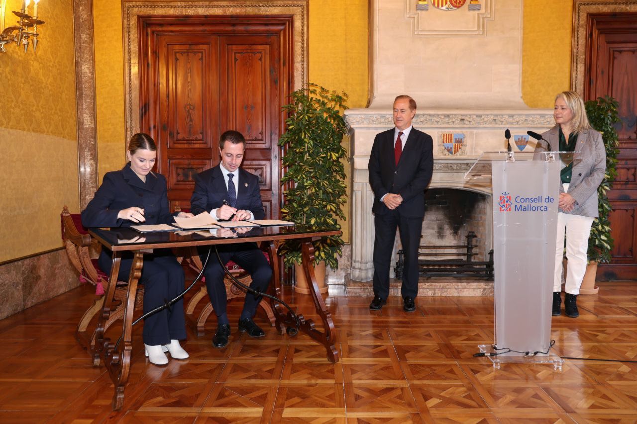 Signatura pacte de l'aigua.
