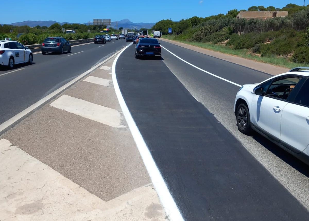 El nuevo carril de incorporación de So n'Oms hacia la autopista del aeropuerto ya esta en funcionamiento.
